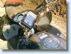 alainGps02 * Toujours le pda sur la Honda Deauville, le r�cepteur est fix� juste derri�re la bulle. * 2032 x 1520 * (563KB)