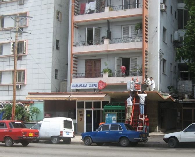 pr�paratif pour l'ouragan � La Havane