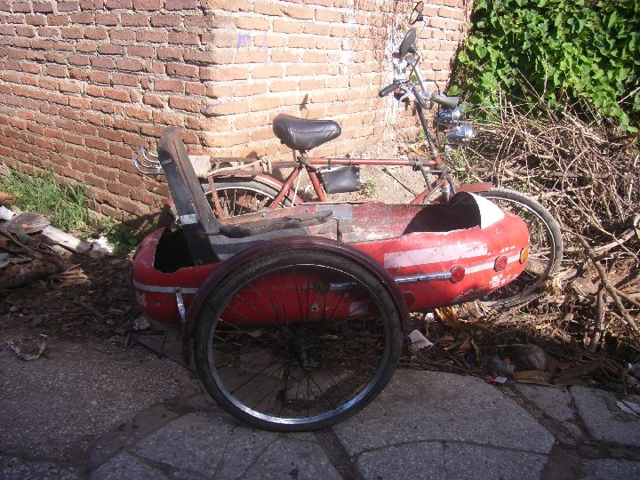 dr�le de side-car
