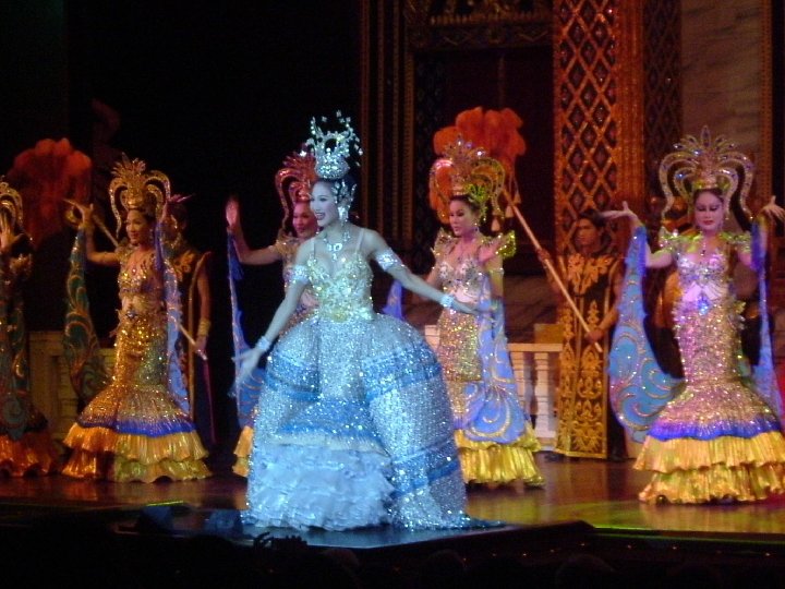 Patong Beach Ladyboys Simon Cabaret