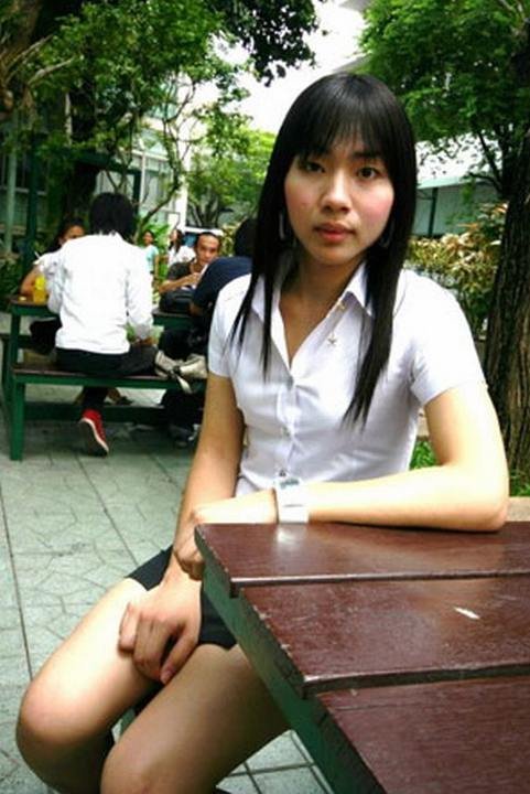 Young ladyboy in Tha�land